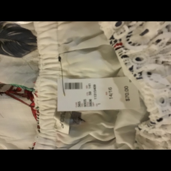 Sleeveless Jumpsuit - Picture 13 of 13